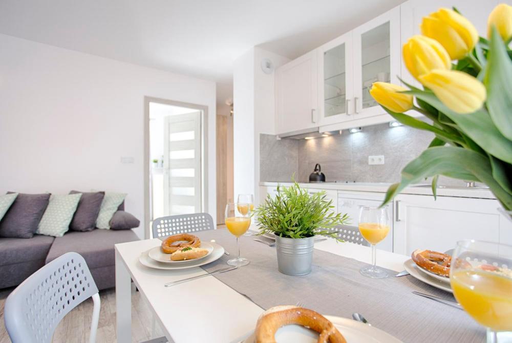 Tyzenhauz Apartments Piwna Street Красков Екстериор снимка