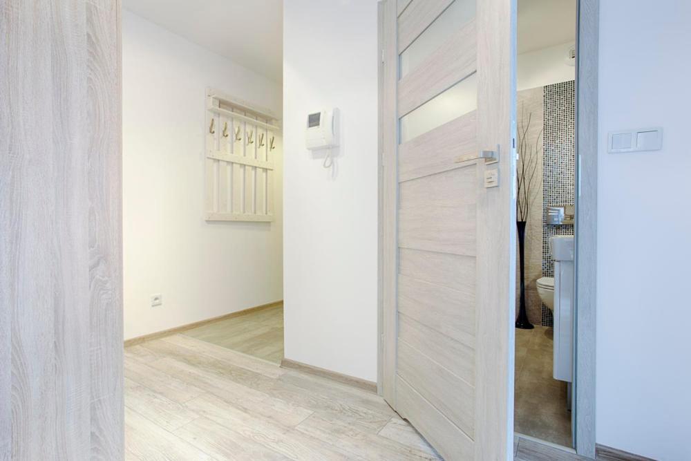 Tyzenhauz Apartments Piwna Street Красков Екстериор снимка